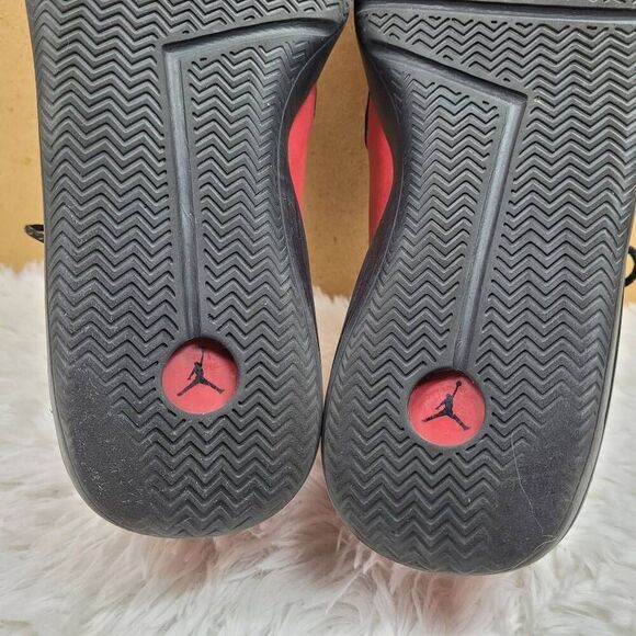 Nike Jordan Eclipse Holiday Red & Black Size 14    812303-601 - Picture 9 of 11